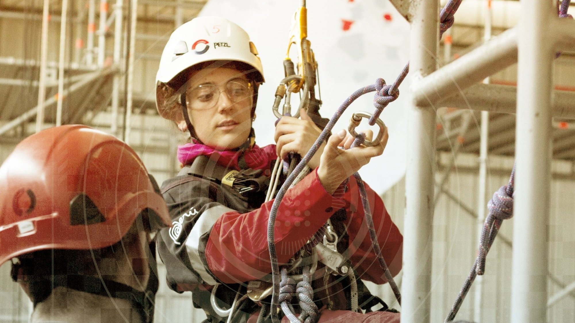 basico+altura_Mesa+de+trabajo+1_87d88c3171944161a04b988f42145601 basico+altura_Mesa+de+trabajo+1_87d88c3171944161a04b988f42145601